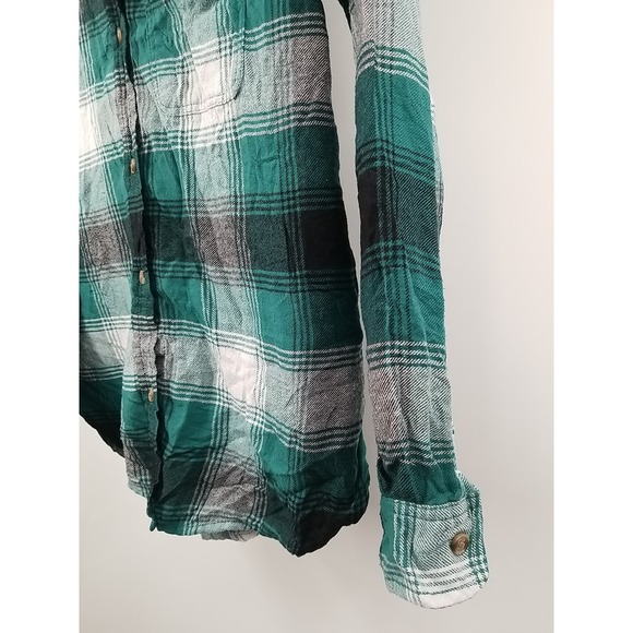 American Eagle Flannel Shirt Womens Size XS Boyfriend‎ Fit Plaid Long Sleeve - Picture 3 of 5